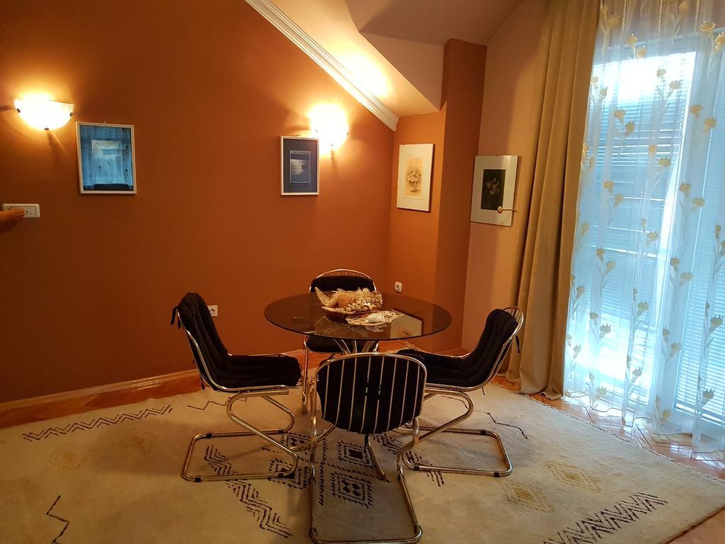 קומאנובו Apartment Cace מראה חיצוני תמונה