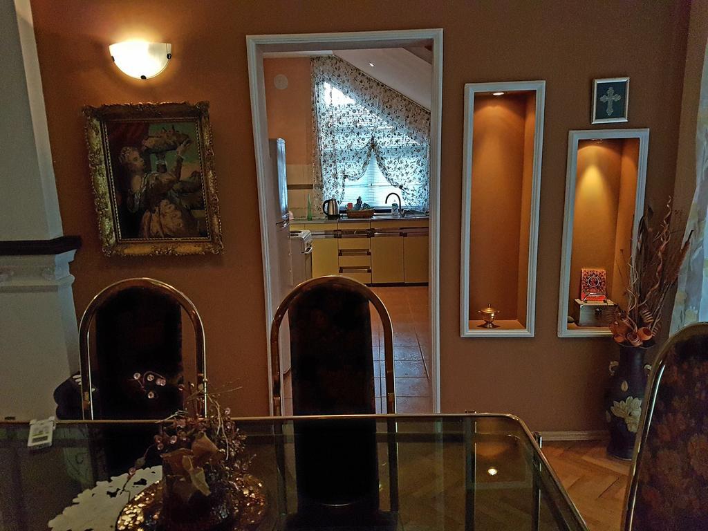 קומאנובו Apartment Cace מראה חיצוני תמונה
